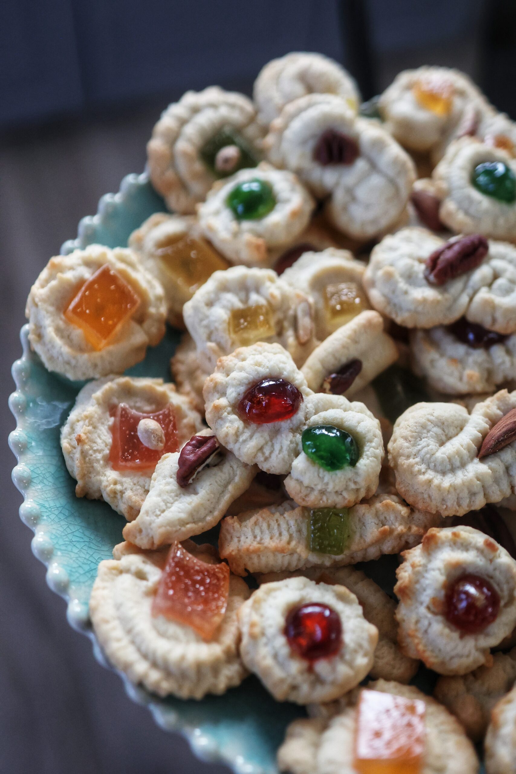 Biscuiti spritati ca in copilarie, deliciosi si frumosi ca o bijuterie