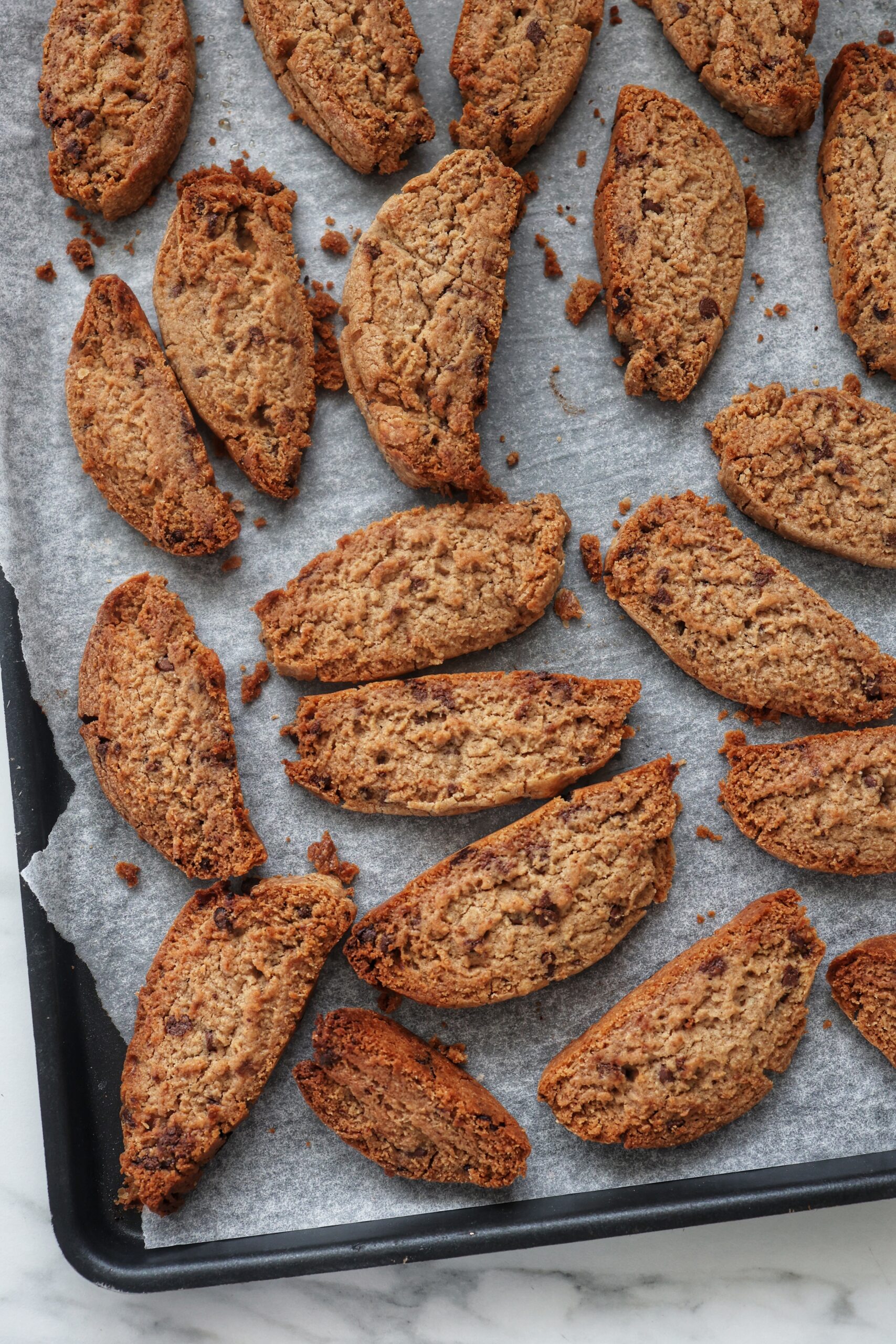 Biscotti cu ciocolata si cacao