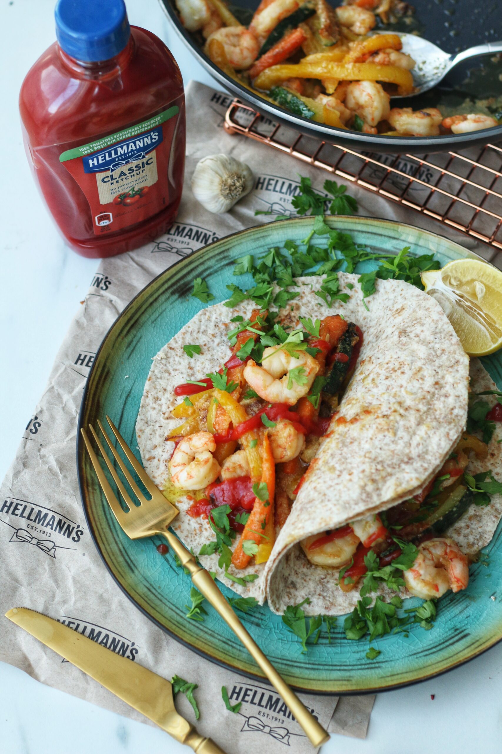 Fajitas cu creveti si legume